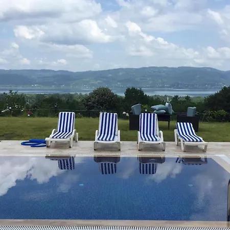 Villa Heaven *